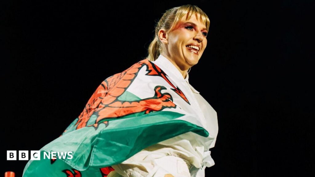 Self Esteem to star in upcoming film Mountain set in 1980s Wales