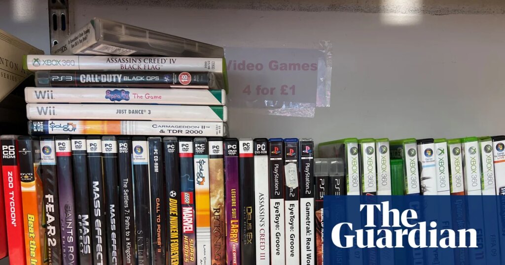 SingStar Take That anyone? The strange joy of charity shop video games | Games