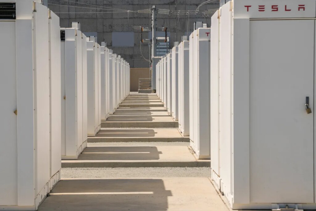 SpaceX has bought 9M worth of Tesla Megapacks so far this year SpaceX has bought 9M worth of Tesla Megapacks so far this year