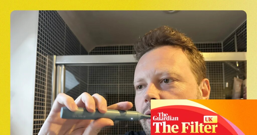 Suri Pro 2.0 electric toothbrush review: does this sustainable brush live up to the hype? | Health & wellbeing Suri Pro 2.0 electric toothbrush review: does this sustainable brush live up to the hype? | Health & wellbeing