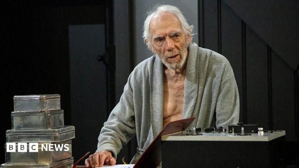 This actor was told he had Alzheimer’s, now he’s performing a one-man show