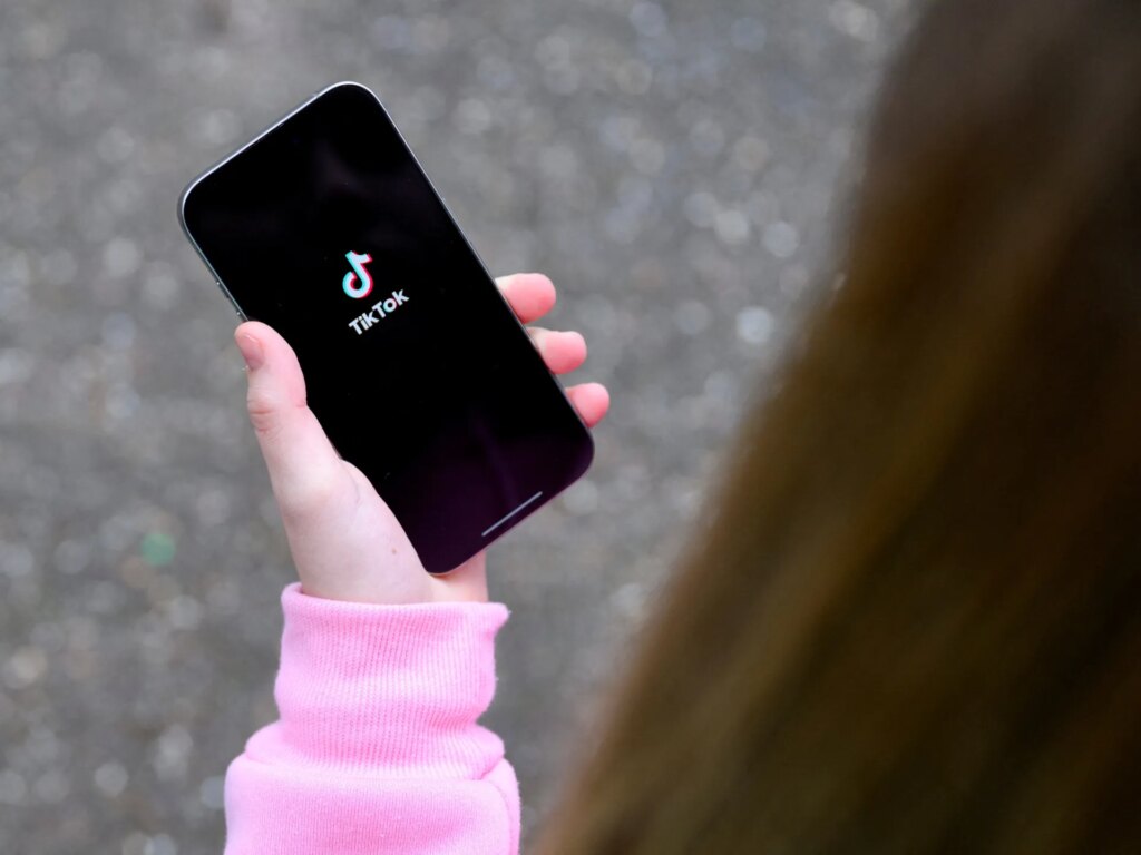 TikTok settles with US Justice Department for 0m over child privacy laws | Social Media