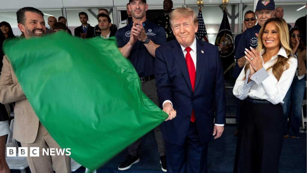 Trump waves green flag at IndyCar race through Washington DC