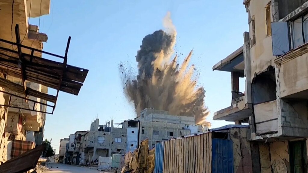 Video: Israel attacks desalination plant and mosque in Gaza | Gaza