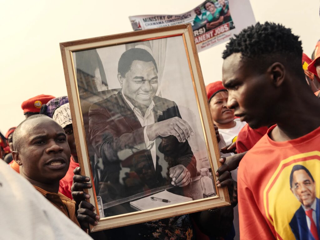 Zambia incumbent takes early election lead as opposition alleges armed raid | Elections News Zambia incumbent takes early election lead as opposition alleges armed raid | Elections News