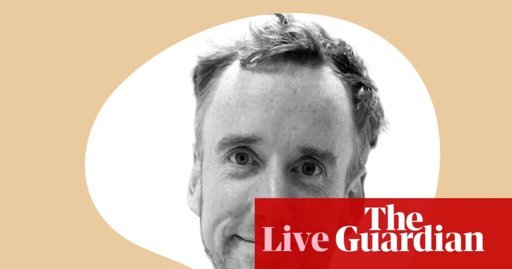 ‘The idea that comedy is in some left-wing stranglehold is nonsense’: our comedy critic answered your questions on the Edinburgh fringe | Comedy