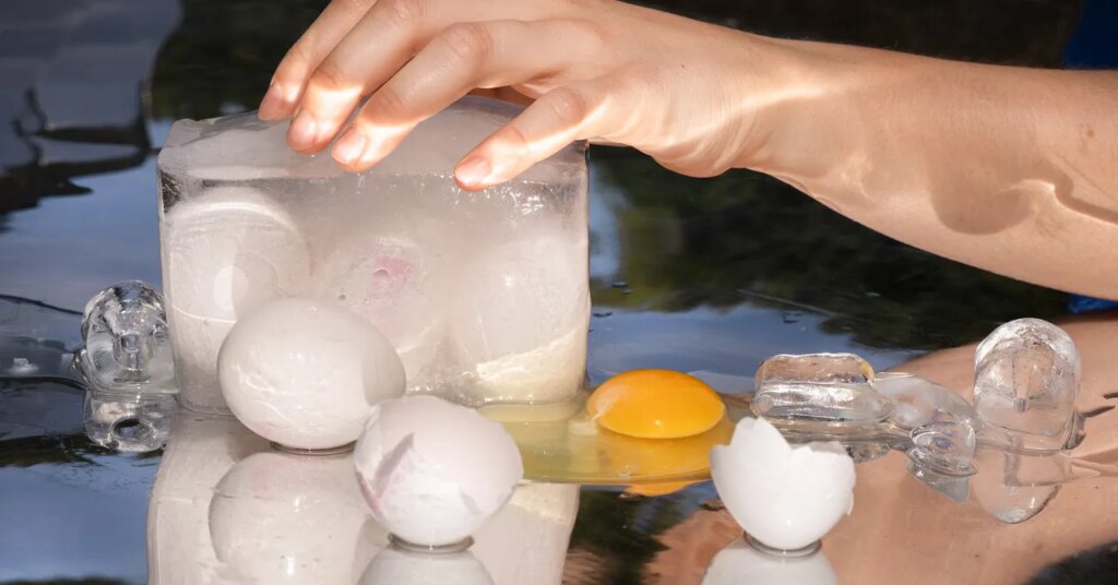 A New Startup Lets You Freeze Your Eggs For Free. But Is Anything Ever Free?