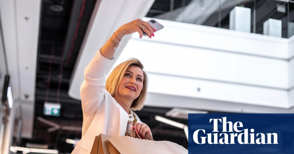 Are rich people really worse behaved? Here’s the science – video | Ig Nobel prizes