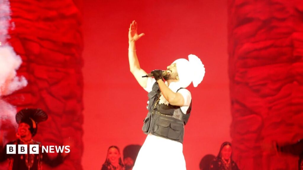 Diljit Dosanjh: Punjabi singer makes history under the famous Wembley arch Diljit Dosanjh: Punjabi singer makes history under the famous Wembley arch