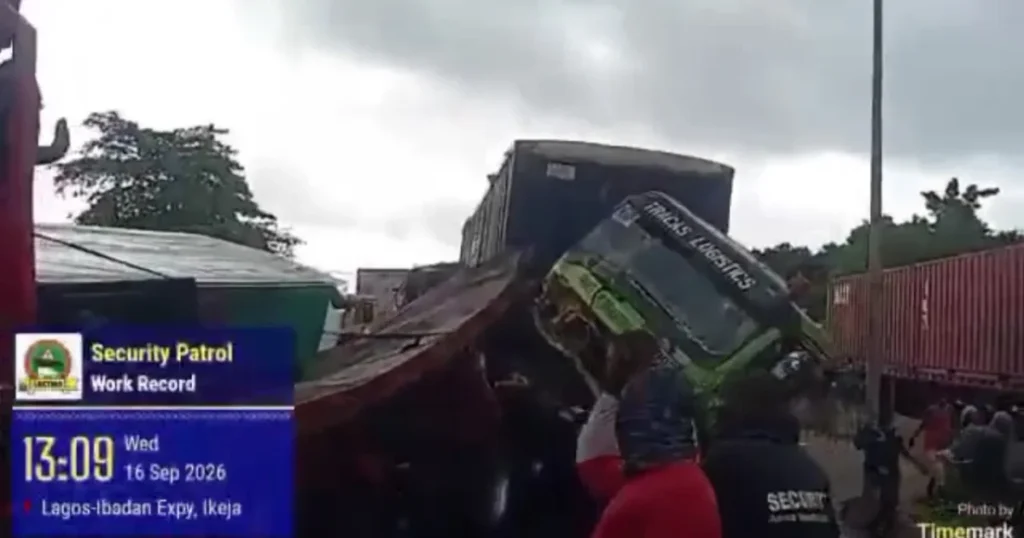 Four vehicles crash on Lagos-Ibadan expressway, worsen gridl