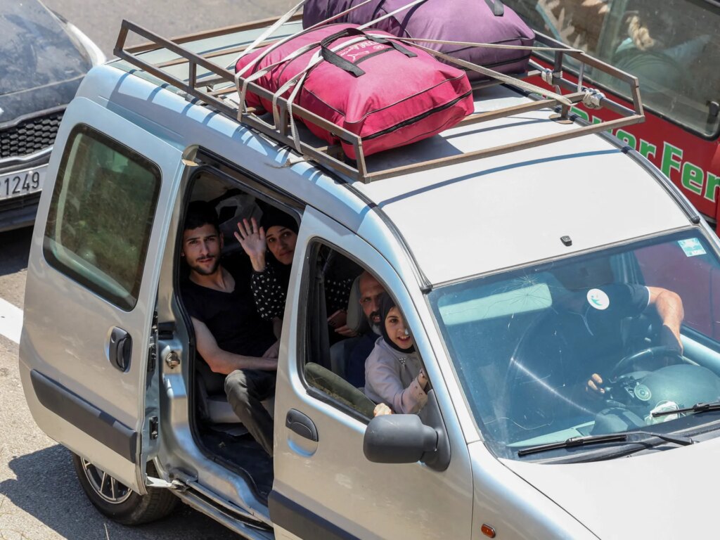 How Israel’s destruction of south Lebanon is making displacement permanent | Israel attacks Lebanon How Israel’s destruction of south Lebanon is making displacement permanent | Israel attacks Lebanon