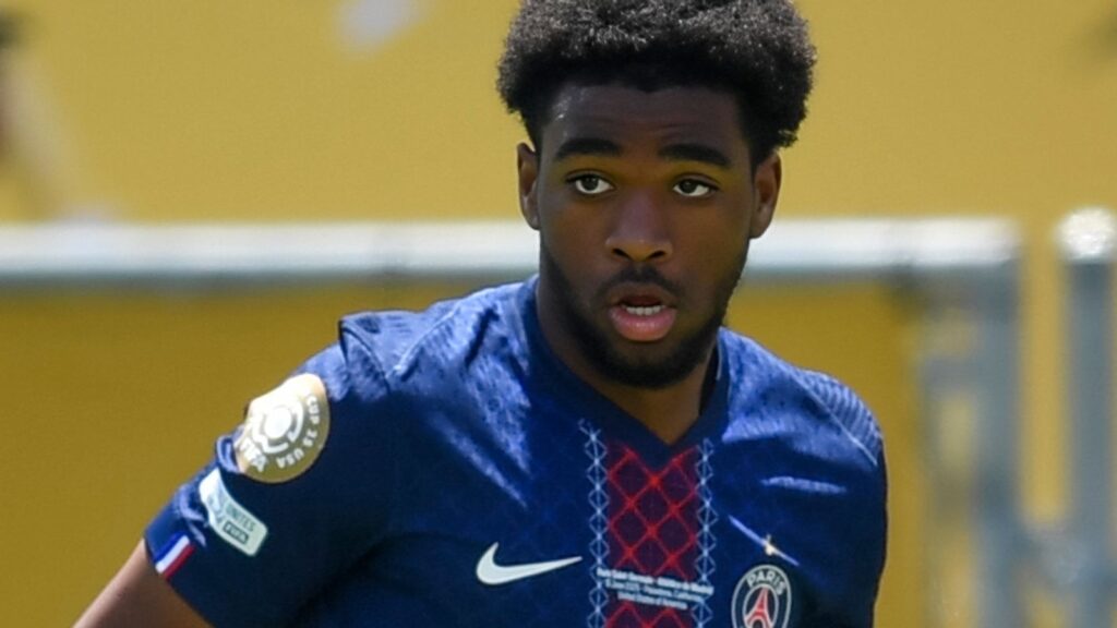 Ibrahim Mbaye: Aston Villa confirm signing of 18-year-old Paris Saint-Germain winger | Football News