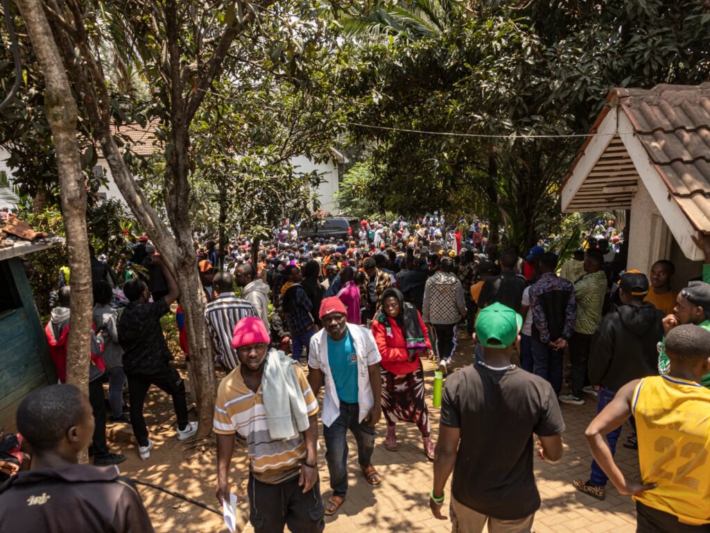 Kenya offers amnesty for migrants after Burundians rush to leave | Civil Rights News