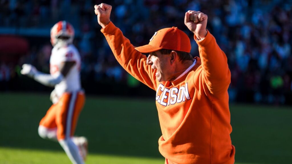 Lane vs. Dabo, Mike Norvell vs. the hot seat and everything to watch in Week 1 Lane vs. Dabo, Mike Norvell vs. the hot seat and everything to watch in Week 1