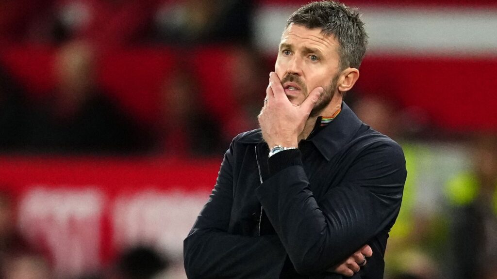 Man Utd 2-3 Brighton: Michael Carrick’s Old Trafford tenure is only heading in one direction as Red Devils face familiar story | Football News Man Utd 2-3 Brighton: Michael Carrick’s Old Trafford tenure is only heading in one direction as Red Devils face familiar story | Football News