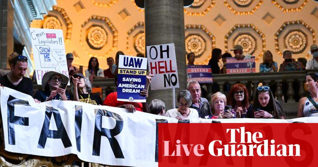 Missouri supreme court blocks congressional maps backed by Trump for midterms – US politics live | US politics