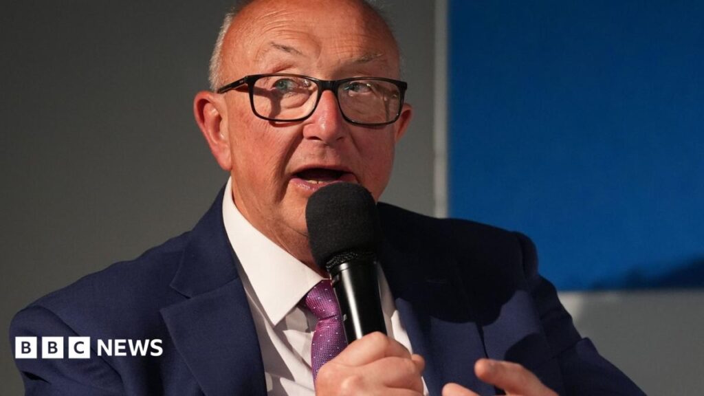 Norfolk police commissioner cancels ‘ridiculous’ theatre tour