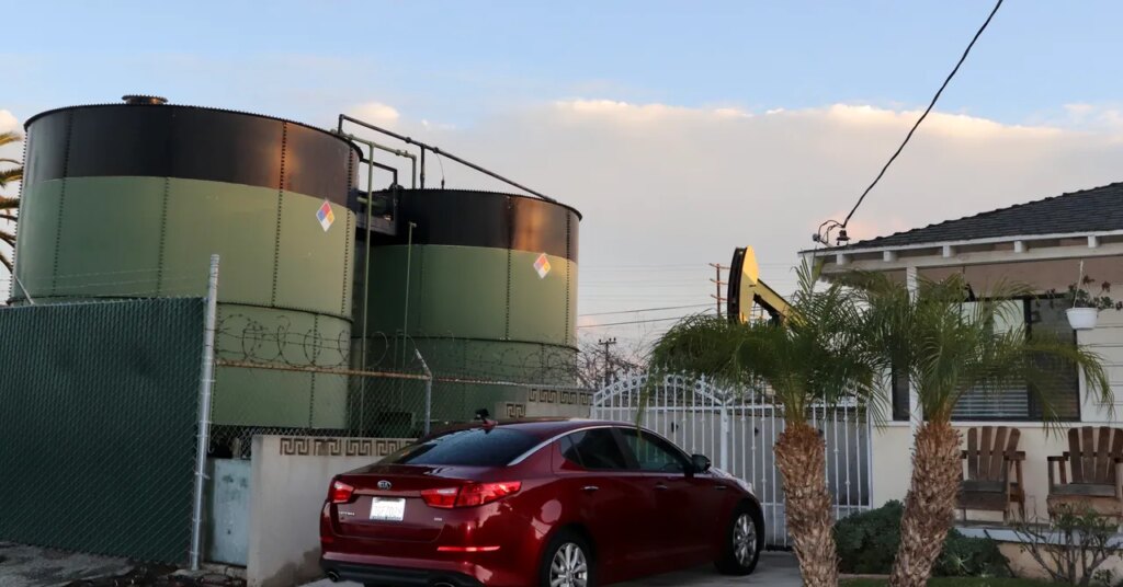 Residents Harmed by Oil Drilling May Soon Receive Reparations Under New California Law Residents Harmed by Oil Drilling May Soon Receive Reparations Under New California Law