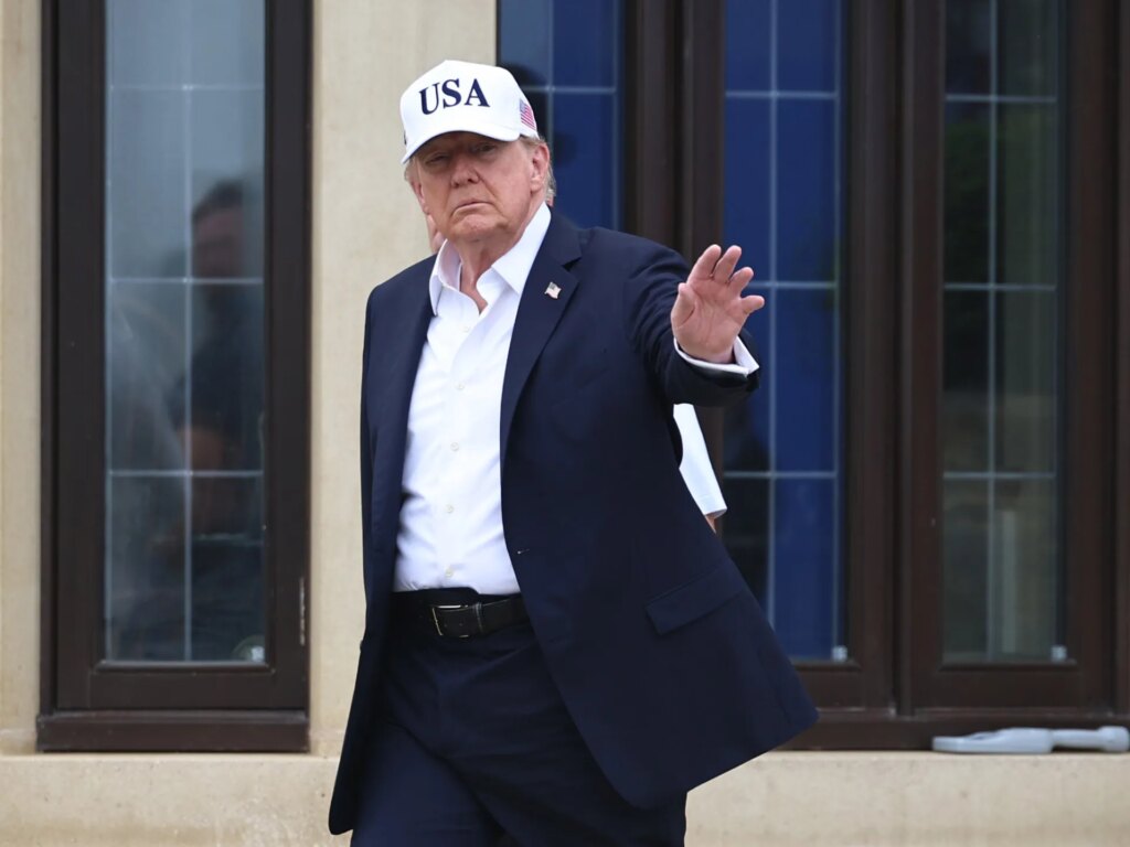 Trump tells Zelenskyy to stop hitting Russian diesel supplies | Donald Trump News Trump tells Zelenskyy to stop hitting Russian diesel supplies | Donald Trump News