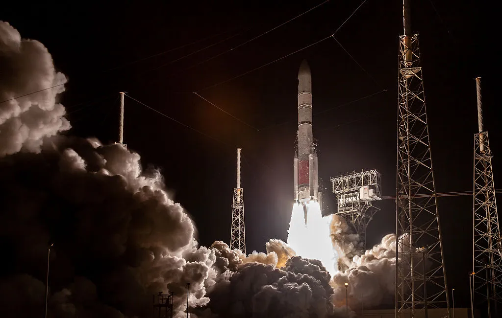 US military confirms it launched space weapons into Earth’s orbit US military confirms it launched space weapons into Earth’s orbit